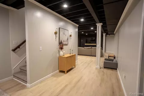 Entry Way - 49389 Monarch Dr, Macomb, MI 48044 photo 4 of 4