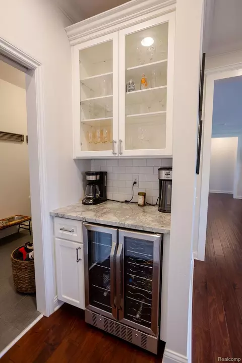 Kitchen - 49389 Monarch Dr, Macomb, MI 48044 photo 3 of 3