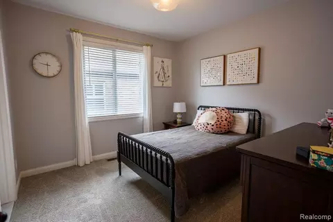 Bedroom - 49389 Monarch Dr, Macomb, MI 48044 photo 3 of 5