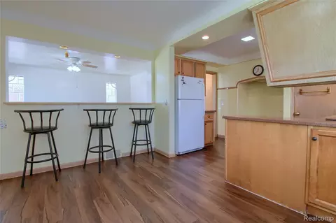 Kitchen - 17084 Stricker Ave, Eastpointe, MI 48021 photo 1 of 4