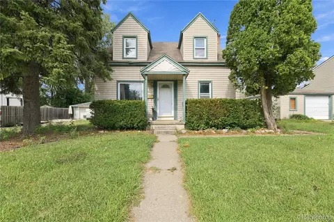 32440 Donnelly St, Garden City, MI 48135