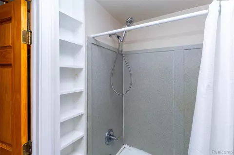 Bath - 14044 Ridgemont St, Dexter, MI 48137 photo 2 of 2