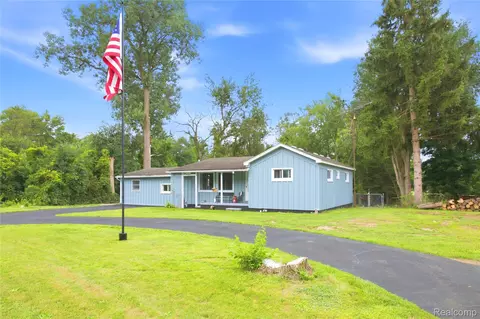 4945 Miller Rd, Scio, MI 48103