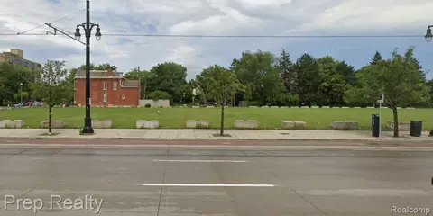 2844 Woodward Ave, Detroit, MI 48201