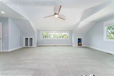 Bedroom - 3338 Apache Trl, Pinckney, MI 48169 photo 5 of 5