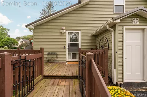 Exterior - 507 S Main St, Waterloo, MI 49259 photo 2 of 12