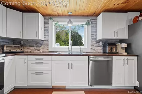 Kitchen - 507 S Main St, Waterloo, MI 49259 photo 3 of 4