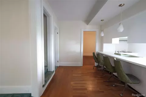 Entry Way - 426 E 4th St, Monroe, MI 48161 photo 1 of 4