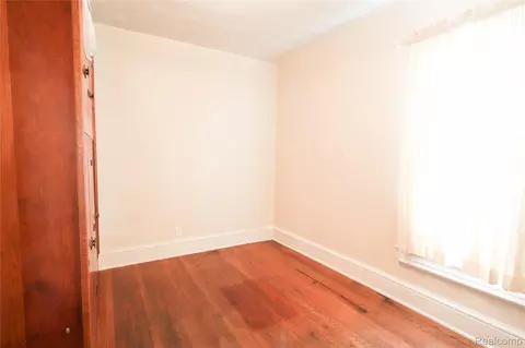 Bedroom - 426 E 4th St, Monroe, MI 48161 photo 1 of 3