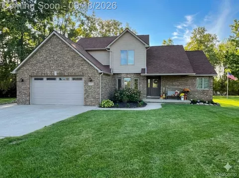 7070 Elms Rd, Swartz Creek, MI 48473