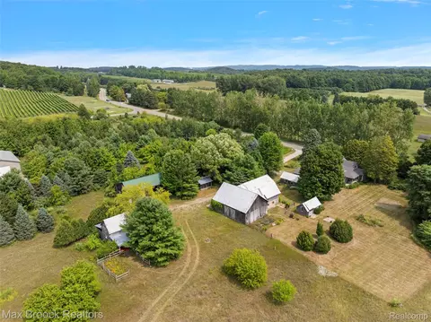 View/Area - 3362 S French Rd, Centerville, MI 49621 photo 6 of 6