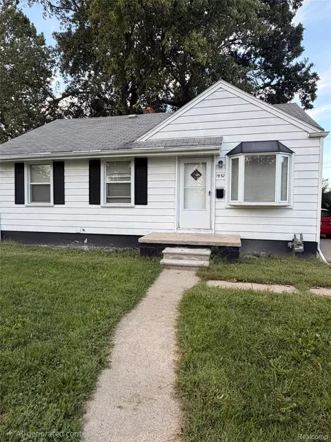 1952 Moran Ave, Lincoln Park, MI 48146