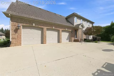 Other - 19344 River Valley Dr, Macomb, MI 48044 photo 29 of 34