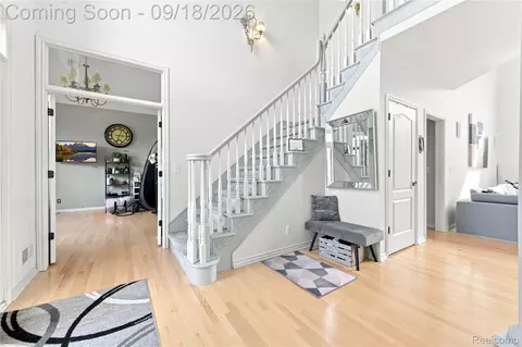 Entry Way - 19344 River Valley Dr, Macomb, MI 48044 photo 3 of 7