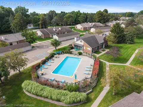 Exterior - 403 Spring Brooke Dr, Brighton, MI 48116 photo 6 of 6