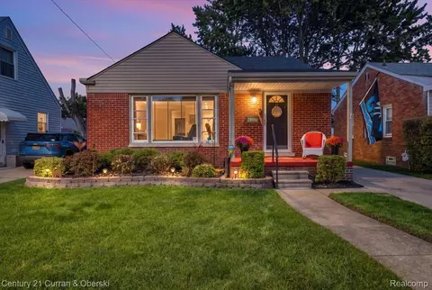 24394 Andover Dr, Dearborn Heights, MI 48125