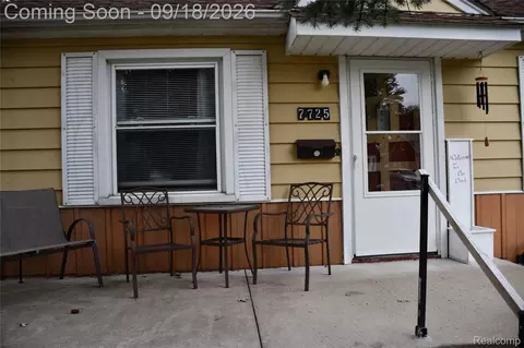 Exterior - 7725 Jackson St, Taylor, MI 48180 photo 1 of 6
