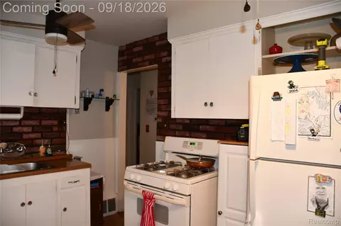 Kitchen - 7725 Jackson St, Taylor, MI 48180 photo 2 of 2