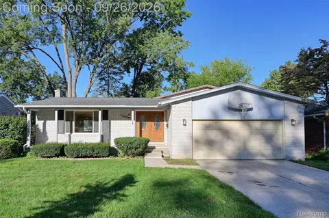 14377 Cranston St, Livonia, MI 48154
