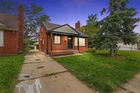 19977 Cushing St, Detroit, MI 48205