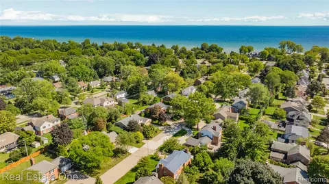View/Area - 69 Willow Tree Pl, Village Of Grosse Pointe Shores, MI 48236 photo 7 of 7