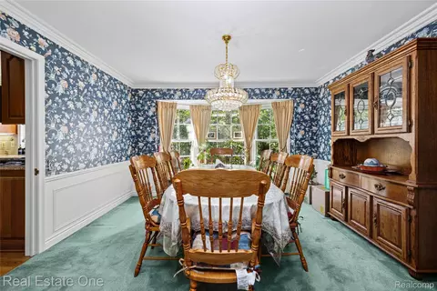 Dining - 69 Willow Tree Pl, Village Of Grosse Pointe Shores, MI 48236 photo 1 of 5
