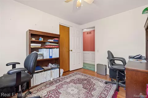Other - 69 Willow Tree Pl, Village Of Grosse Pointe Shores, MI 48236 photo 7 of 17