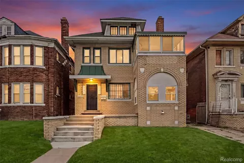 2254 Taylor St, Detroit, MI 48206