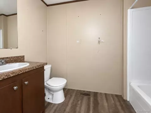 Bath - 5951 Georgia St, Romulus, MI 48174 photo 1 of 3