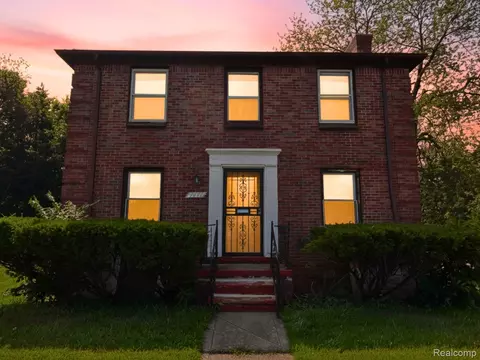 7275 W Outer Dr, Detroit, MI 48235