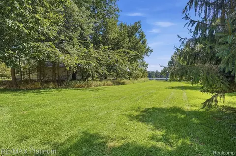 Exterior - 5644 Bath Rd, Antrim, MI 48414 photo 6 of 8