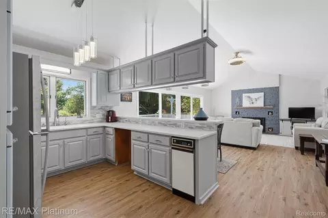 Kitchen - 5644 Bath Rd, Antrim, MI 48414 photo 2 of 4