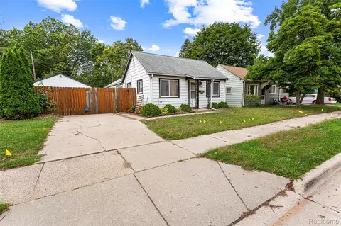 Other - 4842 Hunt St, Wayne, MI 48184 photo 1 of 8