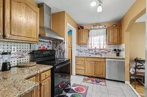 Kitchen - 1817 Drexel St, Dearborn, MI 48128 photo 4 of 4