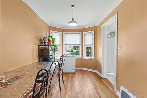 Dining - 1817 Drexel St, Dearborn, MI 48128 photo 1 of 1