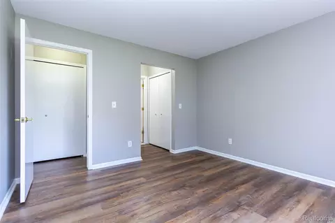 Bedroom - 15332 Ashley Ct, Macomb, MI 48044 photo 1 of 2