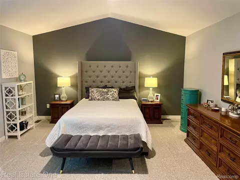 Bedroom - 5613 Adderstone Dr, Independence, MI 48346 photo 2 of 7