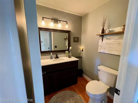 Bath - 5613 Adderstone Dr, Independence, MI 48346 photo 1 of 7