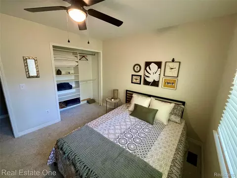 Bedroom - 5613 Adderstone Dr, Independence, MI 48346 photo 6 of 7