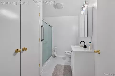 Bath - 12550 Maxwell Rd, Carleton, MI 48117 photo 1 of 2