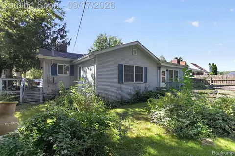 Exterior - 12550 Maxwell Rd, Carleton, MI 48117 photo 4 of 7