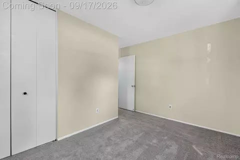 Bedroom - 12550 Maxwell Rd, Carleton, MI 48117 photo 5 of 8