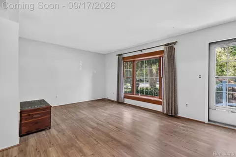 Living - 12550 Maxwell Rd, Carleton, MI 48117 photo 1 of 5