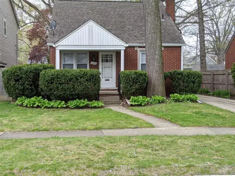 1506 Etowah Ave, Royal Oak, MI 48067