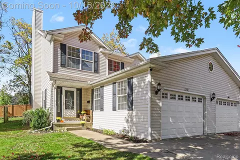 96 S Washington St, Lake Orion, MI 48362