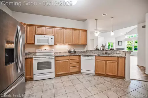Kitchen - 3638 Shepherd Ct N, Canton, MI 48188 photo 2 of 4