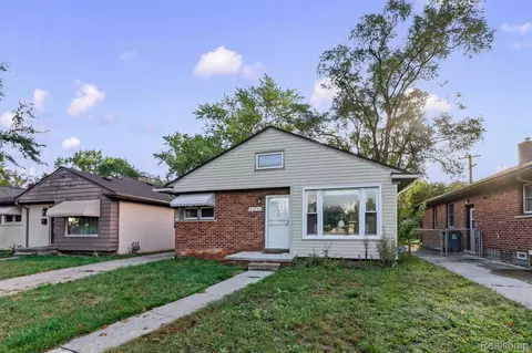 23830 Morton St, Oak Park, MI 48237