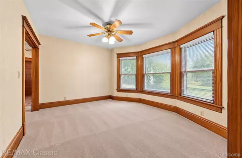 Other - 332 Broadway, Springfield, MI 48350 photo 3 of 15
