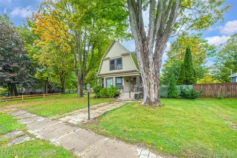 Other - 332 Broadway, Springfield, MI 48350 photo 13 of 15