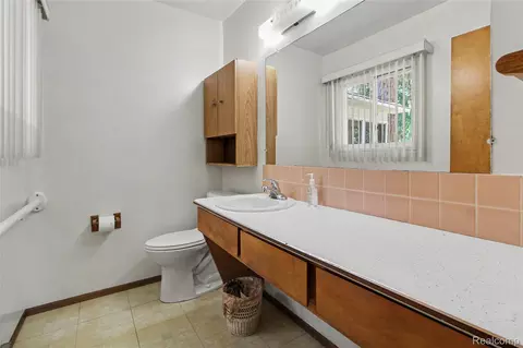 Bath - 3416 E Pineview Dr, Scio, MI 48130 photo 2 of 2